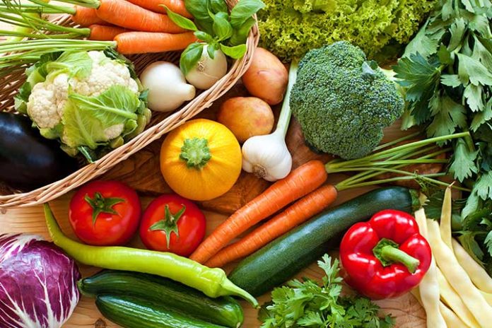 কিছু খাবার কাঁচা কখনোই খেতে নেই