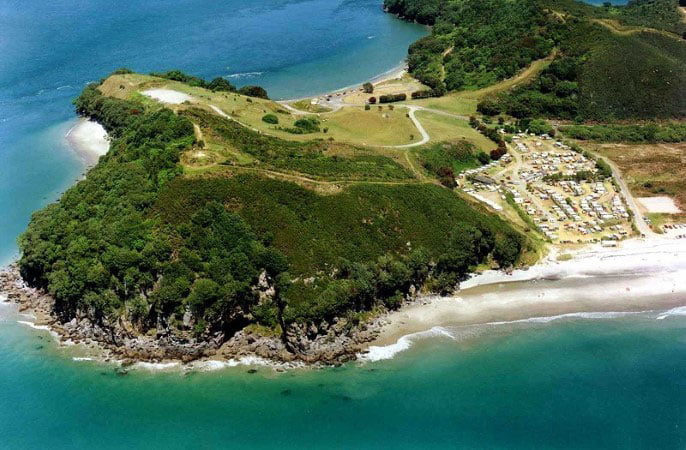 পৃথিবীর শীর্ষ সৌন্দর্যে ভরপুর ১৫টি দ্বীপ