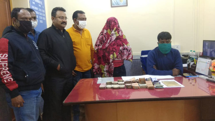 ক্যানিং-এ পুলিশের হাতে মাদক সহ ধৃত তিন মাদক কারবারি - West Bengal News 24