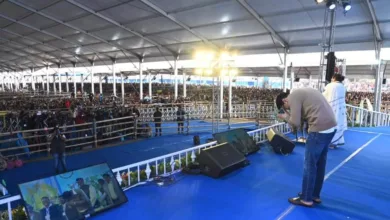 সরকারি অনুষ্ঠানের মঞ্চে থাকা তাঁর ‘নীতিগত অনীহা’, আলিপুরদুয়ারে সরকারি মঞ্চে বুঝিয়ে দিলেন অভিষেক - West Bengal News 24