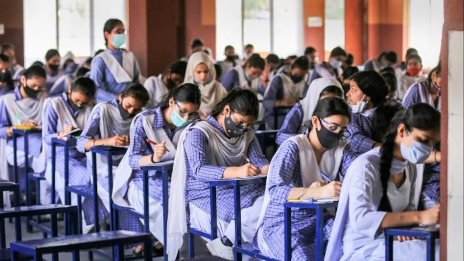 HS Examination 2024 : উচ্চ মাধ্যমিক পরীক্ষা শুরুর আগেই রেকর্ড – রাজ্যের সাফল্য, বলছে সংসদ - West Bengal News 24