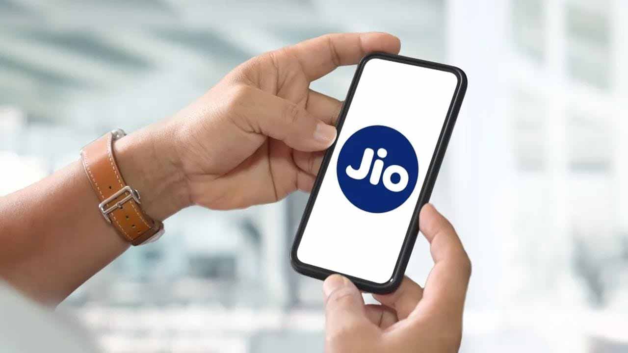 আপনি কি Jio গ্রাহক ? তাহলে আপনার জন্য সুখবর দিচ্ছে কোম্পানি - West Bengal News 24