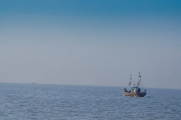 বিশ্বের যে ১০টি জায়গায় বেশি হানা দেয় জলদস্যুরা - West Bengal News 24 বিশ্বের যে ১০টি জায়গায় বেশি হানা দেয় জলদস্যুরা - West Bengal News 24