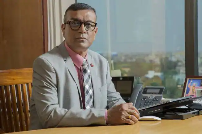 Chandra Shekhar Ghosh : দুধ বিক্রি করে পড়াশোনা – ২ লাখ টাকা ধার করে শুরু করেছিলেন ব্যবসা ? চেনেন এই বাঙালিকে ? - West Bengal News 24 Chandra Shekhar Ghosh : দুধ বিক্রি করে পড়াশোনা – ২ লাখ টাকা ধার করে শুরু করেছিলেন ব্যবসা ? চেনেন এই বাঙালিকে ? - West Bengal News 24