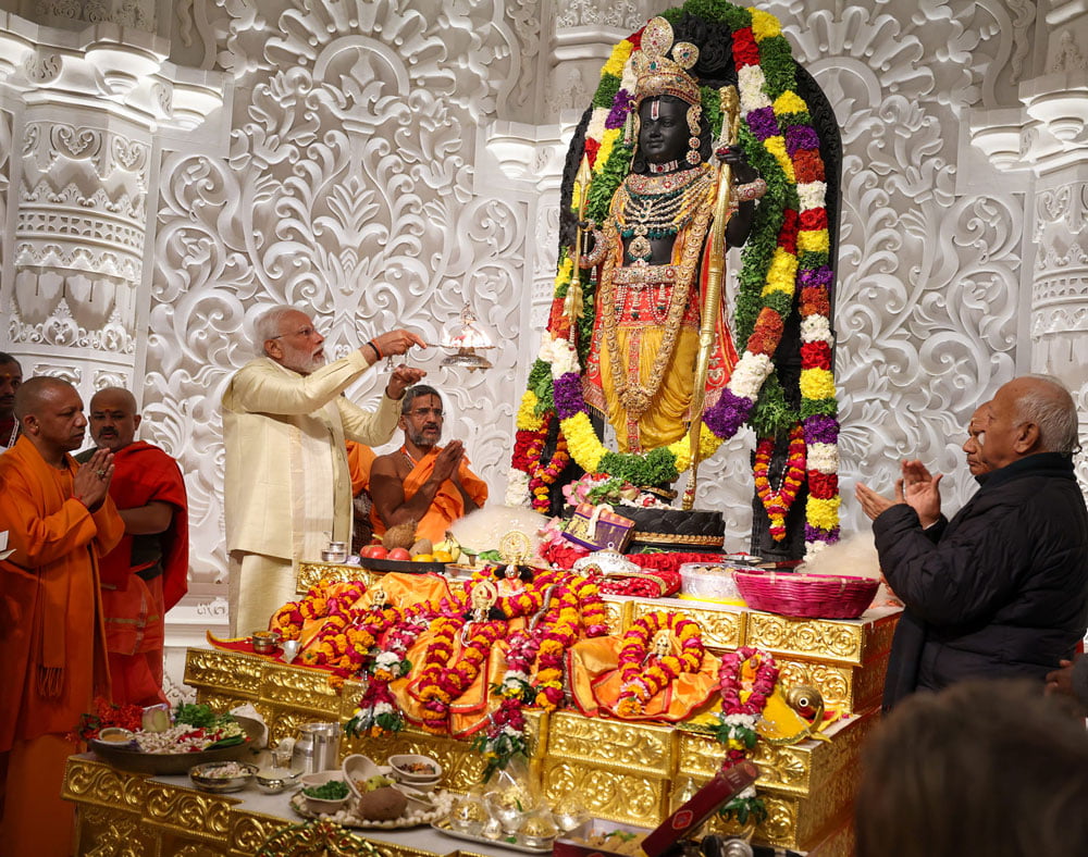 রামলালা তাঁকে বলেছেন, ‘ভারতে স্বর্ণযুগের শুভারম্ভ হয়েছে – দাবি প্রধানমন্ত্রী মোদীর - West Bengal News 24