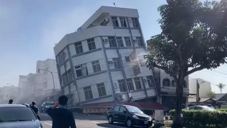 Taiwan Earthquake : তাইওয়ানে শক্তিশালী ভূমিকম্প, সুনামির পূর্বাভাস - West Bengal News 24