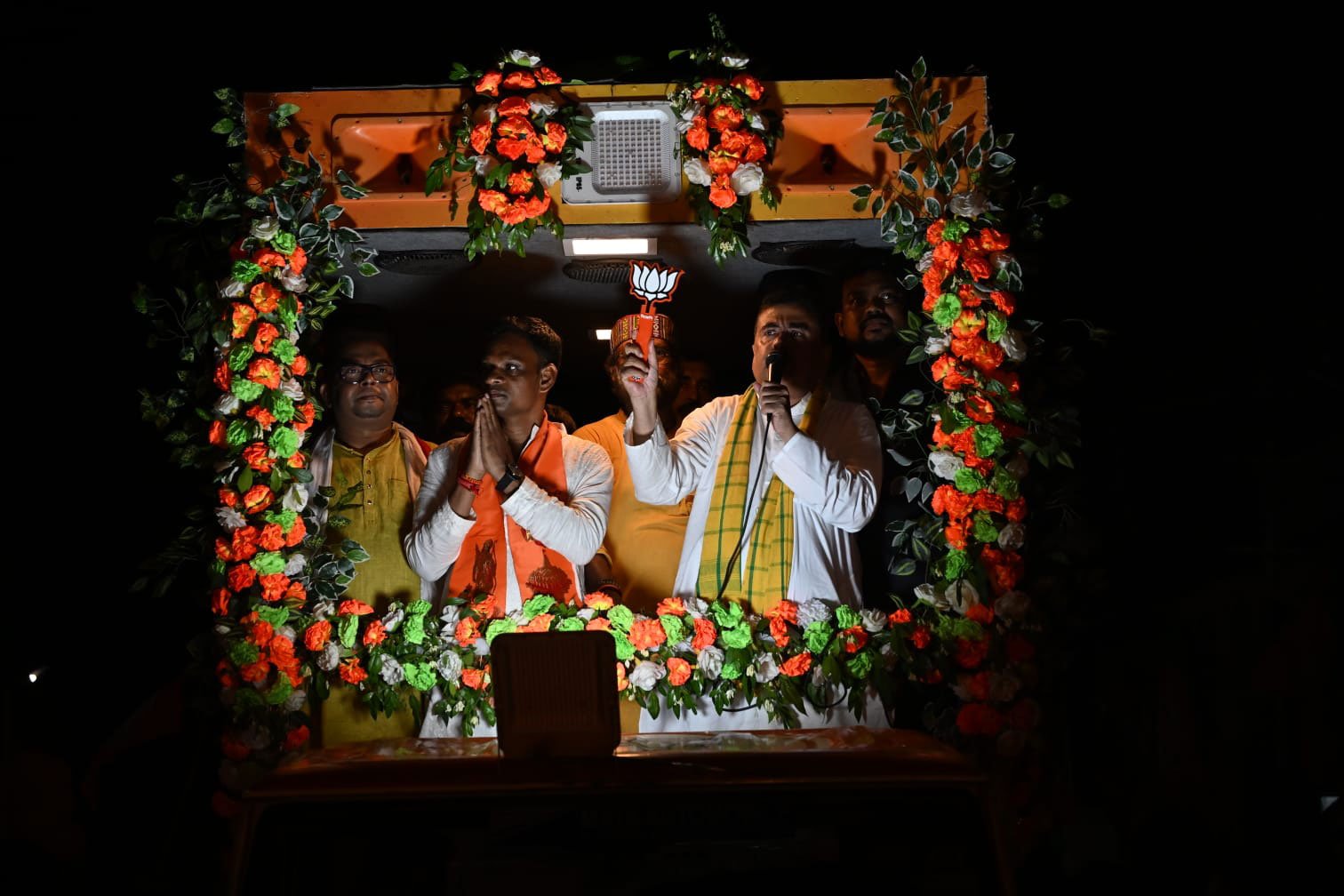 তৃণমূলের একাংশ নেতা বিজেপির হয়ে কাজ করছেন, দাবি শুভেন্দুর - West Bengal News 24