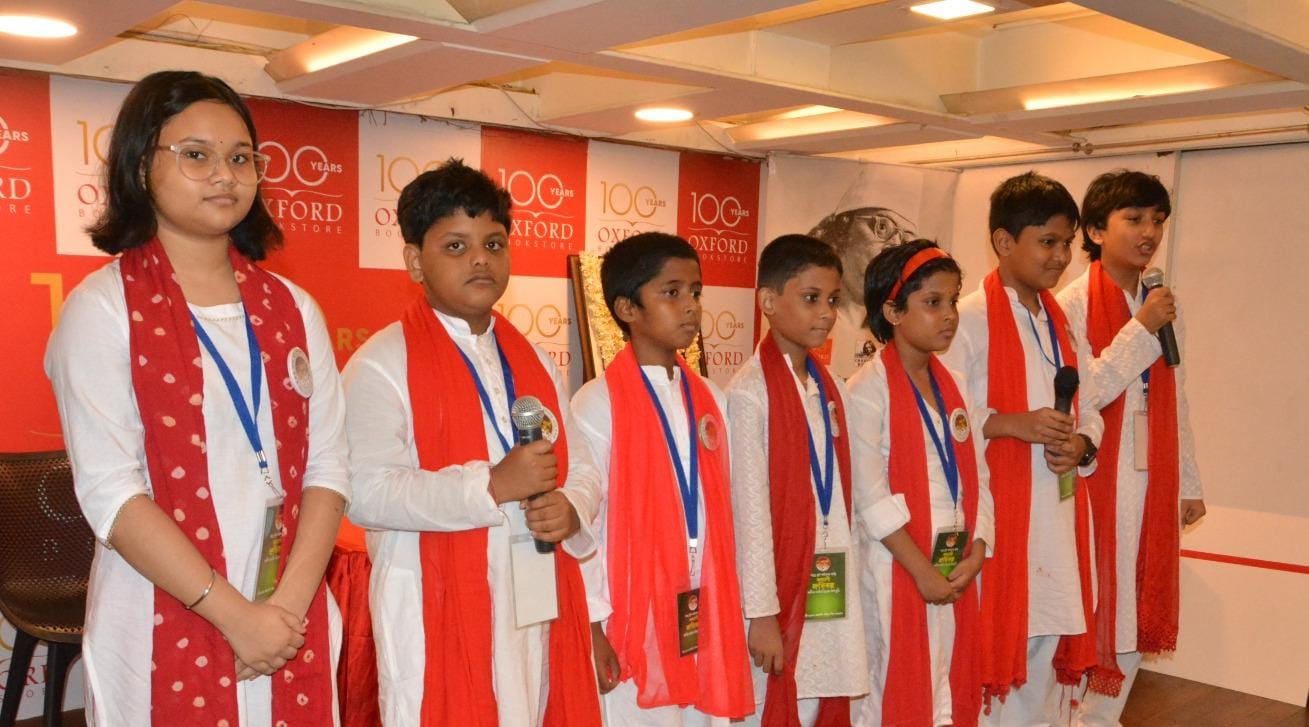 ছায়ানট কলকাতার নতুন অ্যালবাম ‘নজরুলকে নিবেদিত পংক্তিমালা’ - West Bengal News 24 ছায়ানট কলকাতার নতুন অ্যালবাম ‘নজরুলকে নিবেদিত পংক্তিমালা’ - West Bengal News 24