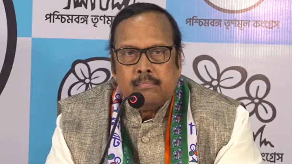 উত্তরবঙ্গ বলে কোনও ভূখণ্ড ভারতবর্ষে নেই, বাংলার মানুষ বুক দিয়ে রুখবে চক্রান্ত! হুঁশিয়ারি তৃণমূল সাংসদের - West Bengal News 24
