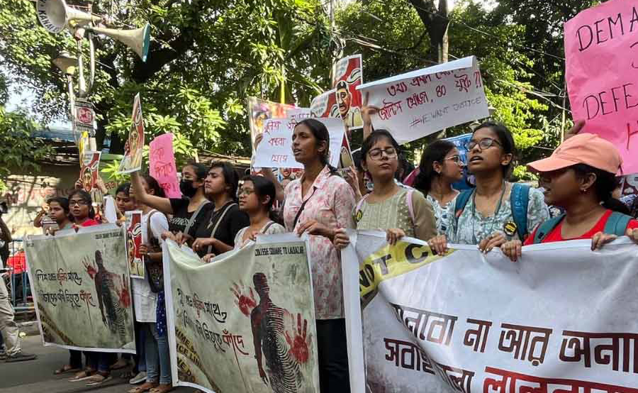 সিপি-র পদত্যাগ চেয়ে লালবাজার অভিযানে ডাক্তাররা, ঠেকাতে তৎপর কলকাতা পুলিশ - West Bengal News 24