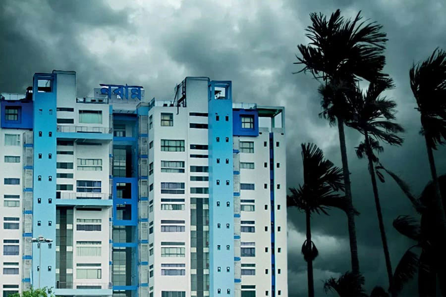 দাঁত খিঁচিয়ে এগিয়ে আসছে ঘূর্ণিঝড় ‘ডানা’! মোকাবিলায় প্রস্তুত নবান্ন - West Bengal News 24