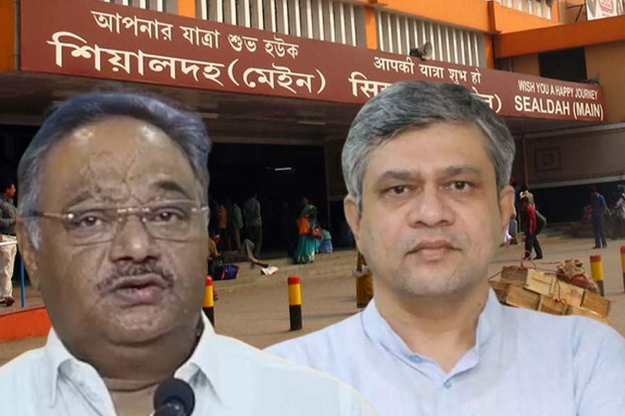 Sealdah Station : শিয়ালদহ স্টেশনেরই নাম বদল করার দাবি বঙ্গ বিজেপির - West Bengal News 24