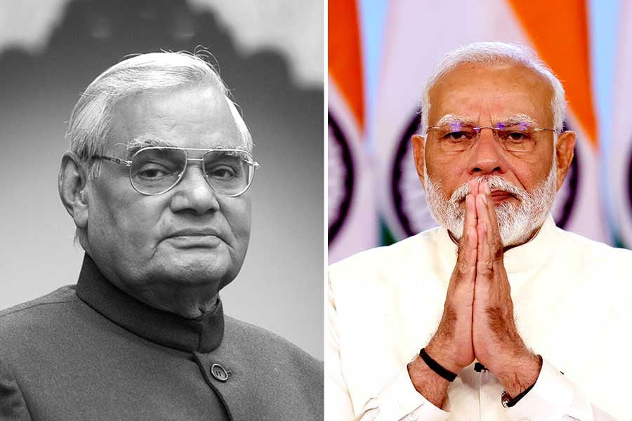 ‘দেশ চিরকৃতজ্ঞ থাকবে’ , ‘ভারতের রূপান্তরের স্থপতি’ – জন্মদিনে বাজপেয়ীকে শ্রদ্ধা প্রধানমন্ত্রী মোদীর - West Bengal News 24