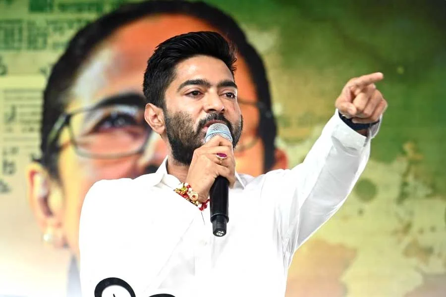 ‘এক দেশ, এক ভোট’ বিল নিয়ে কেন্দ্রকে তীব্র আক্রমণ অভিষেকের - West Bengal News 24