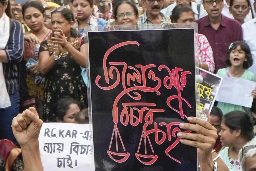 ধর্মতলায় ধর্নায় বসতে চেয়ে এবার হাই কোর্টের দ্বারস্থ চিকিৎসকরা - West Bengal News 24