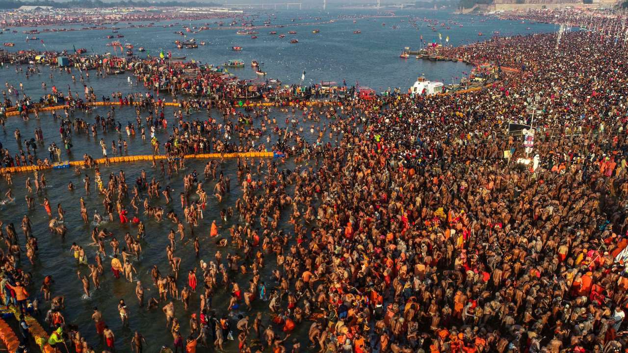 মহাকুম্ভে গঙ্গাস্নান করবেন ? হোটেল ভাড়া শুনলে পিলে চমকে উঠবে আপনার ! - West Bengal News 24