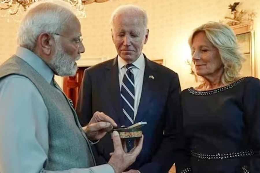 নরেন্দ্র মোদীর দেওয়া বহুমূল্য হিরে ব্যবহার করতে পারবেন না জিল বাইডেন - West Bengal News 24