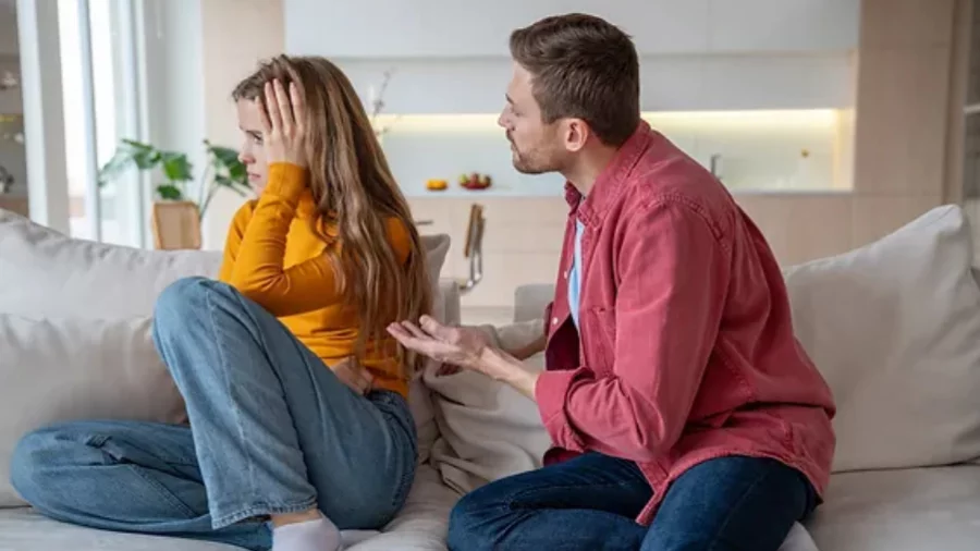 Relation Tips : সম্পর্ক কঠিন সময়ের মধ্য দিয়ে যাচ্ছে, মেনে চলুন কিছু কৌশল - West Bengal News 24
