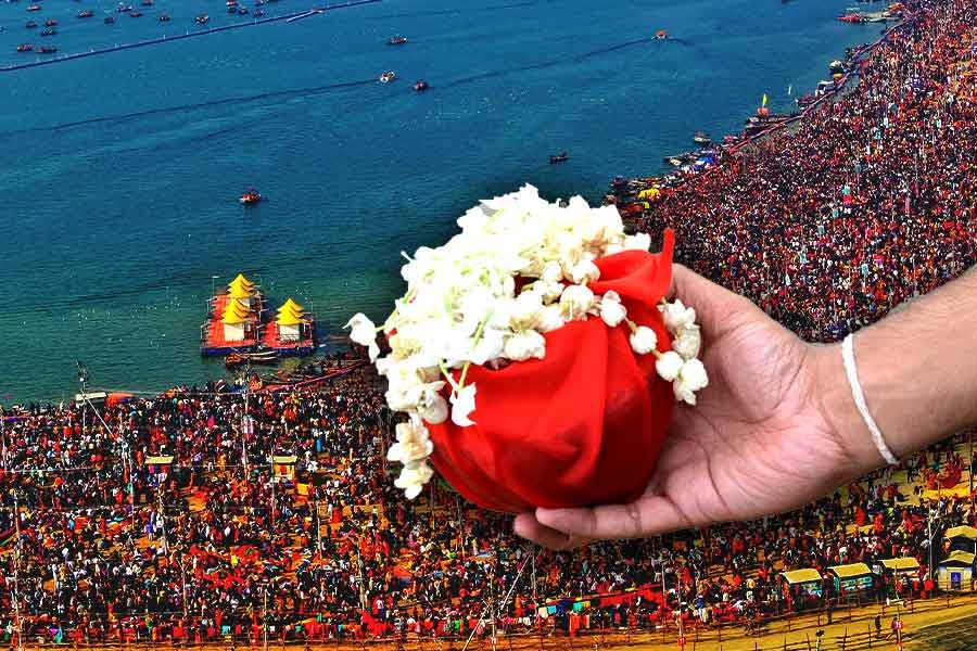 পাকিস্তান থেকে দেবভূমি ভারতে কলসবন্দি হয়ে এল ৪০০ হিন্দুর অস্থি, হরিদ্বারে অস্থি বিসর্জন - West Bengal News 24