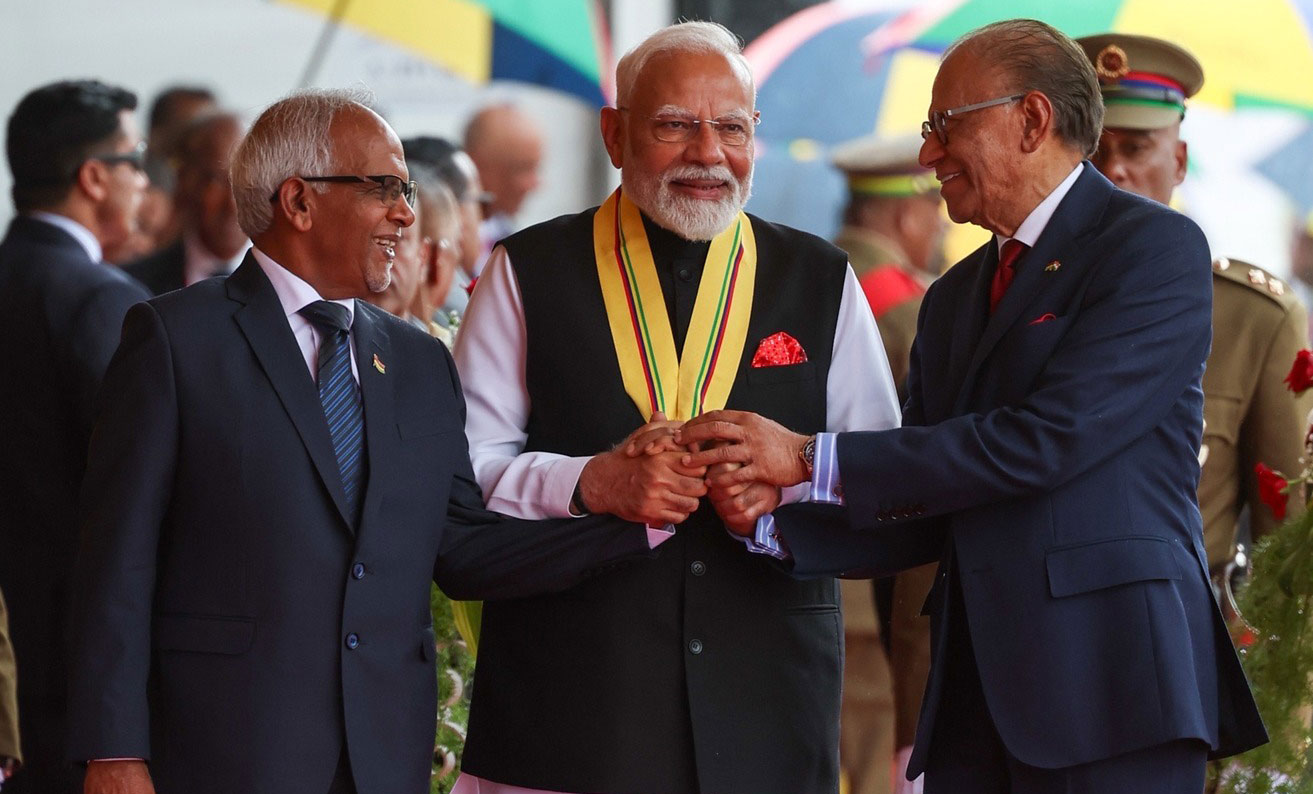 বিশ্বের বিভিন্ন দেশের উন্নয়নের সঙ্গী, এবার মরিশাসেও ইতিহাস গড়ার অপেক্ষায় ভারত - West Bengal News 24
