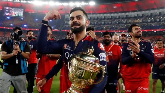 ১৮ বছরের অপেক্ষার অবসান, অবশেষে আইপিএল জয়ের স্বাদ পেলেন কোহলি, হাতছাড়া হল শ্রেয়সের ডাবল ট্রফি জয়ের সুযোগ - West Bengal News 24