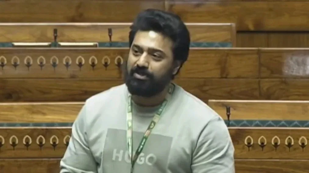 Ghatal Master Plan : ‘ঘাটাল মাস্টার প্ল্যান’-এ কেন্দ্রের ‘দায়সারা’ জবাবে ক্ষুব্ধ দেব, সংসদে প্রশ্ন তোলেন তৃণমূল সাংসদ - West Bengal News 24