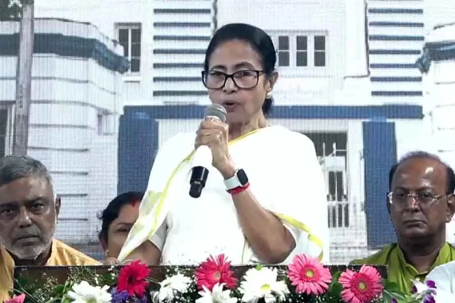 Mamata Banerjee Shilpanno : রাজ্যের প্রতিটি জেলায় তৈরি হবে শপিং মল, জমি মিলবে মাত্র ১ টাকায়! শিল্পান্ন উদ্বোধনে বড় ঘোষণা মুখ্যমন্ত্রীর - West Bengal News 24