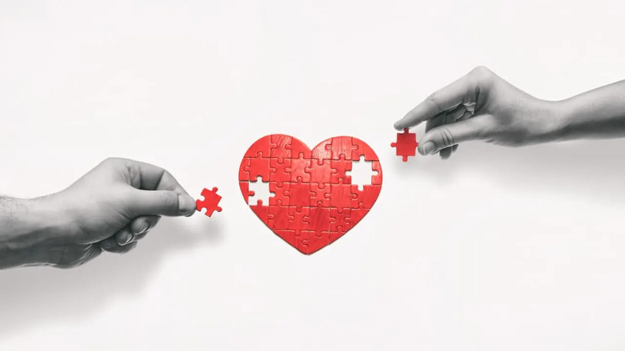 সম্পর্কে যেসব আচরণ দেখলে সতর্ক হওয়া জরুরি - It is important to be careful about the behaviors you see in relationships. - West Bengal News 24