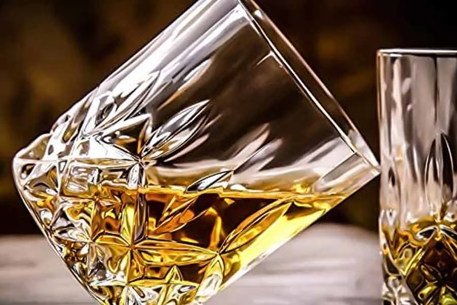 সিগারেট-মদের দাম দ্বিগুণ? বড় সিদ্ধান্তের পথে কেন্দ্র, বিপাকে নেশাদ্রব্যের ক্রেতারা - West Bengal News 24