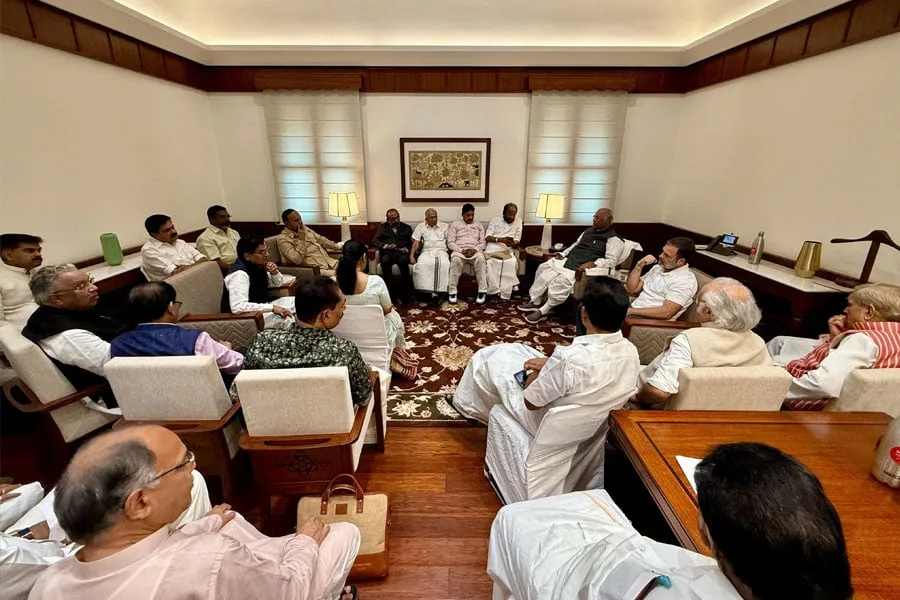 বাদল অধিবেশনে তোপ দাগতে বিরোধীদের ‘সাত অস্ত্র’ পরিকল্পনা - West Bengal News 24