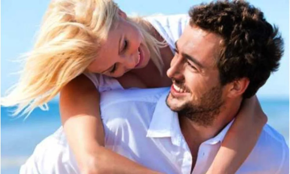 কোন বয়সী পুরুষদের প্রতি বেশি আকৃষ্ট হন নারীরা - West Bengal News 24 কোন বয়সী পুরুষদের প্রতি বেশি আকৃষ্ট হন নারীরা - West Bengal News 24