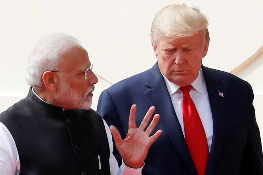 Donald Trump : চিনও কিনছে রুশ তেল, তবু শুধু ভারতকেই লক্ষ্য কেন? ট্রাম্পের ফের শুল্ক বাড়ানোর হুমকি - West Bengal News 24