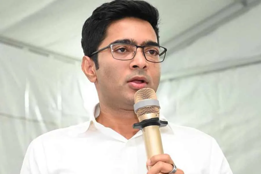 Abhishek Banerjee : এসআইআরের আগে সতর্ক নজরদারির নির্দেশ, সুন্দরবন জেলা নেতৃত্বকে বার্তা অভিষেকের - West Bengal News 24