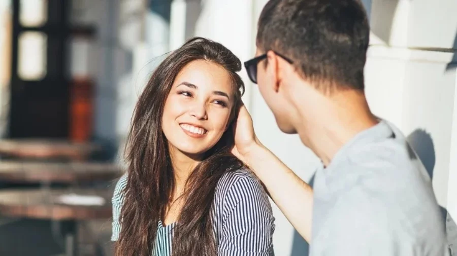 মেয়েদের যে গুণগুলো ছেলেরা খুব পছন্দ করে - West Bengal News 24