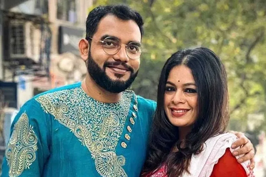 Iman Chakraborty : “সুরে সুরে কাটুক জীবন” – ইমনের জন্মদিনে আবেগঘন শুভেচ্ছা স্বামী নীলাঞ্জনের - West Bengal News 24