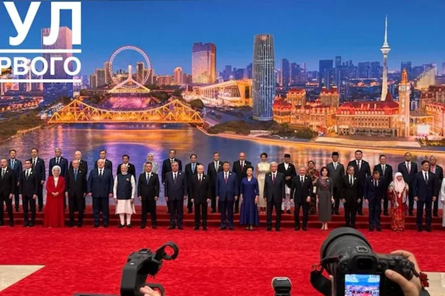 চীনের মাটিতে একসঙ্গে ফ্রেমে মোদি-শাহবাজ, আলোচনায় আন্তর্জাতিক মহল - West Bengal News 24