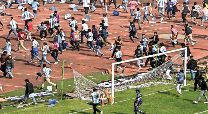 যুবভারতীতে মেসির অনুষ্ঠানে তাণ্ডব, গ্রেফতারীর সংখ্যা বেড়ে ৫ - West Bengal News 24