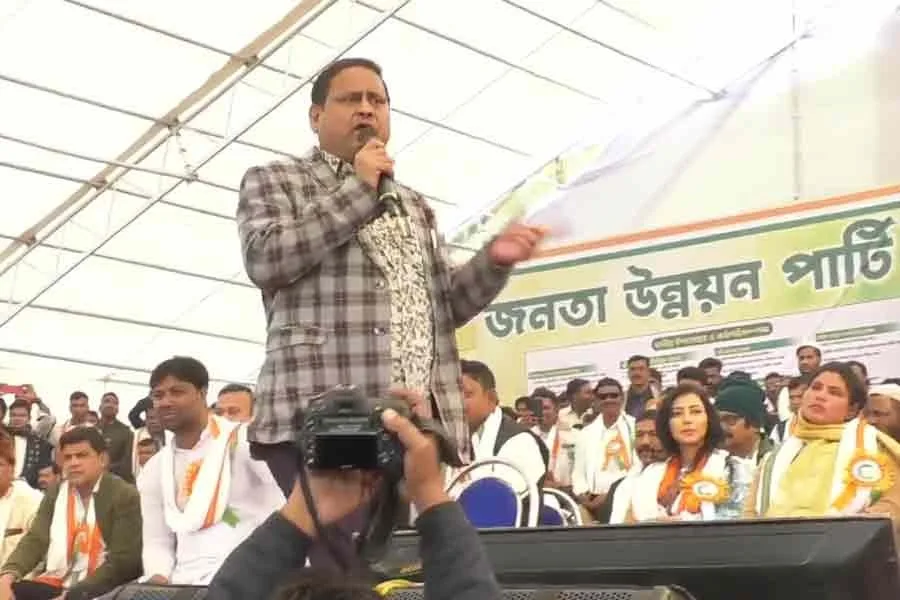 Humayun Kabir : নতুন দল ঘোষণা হুমায়ুন কবীরের, প্রার্থী তালিকায় একাধিক ‘হুমায়ুন’ ও হিন্দু মুখ - West Bengal News 24