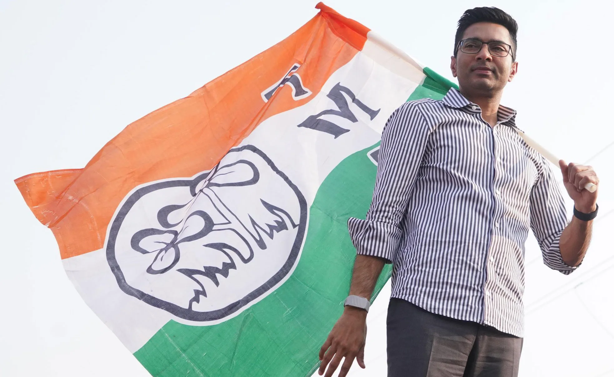 Abhishek Banerjee : দিনে SIR, সন্ধ্যায় সিনেমা – দলকে কাজ বেঁধে দিলেন অভিষেক - West Bengal News 24 Abhishek Banerjee : দিনে SIR, সন্ধ্যায় সিনেমা – দলকে কাজ বেঁধে দিলেন অভিষেক - West Bengal News 24