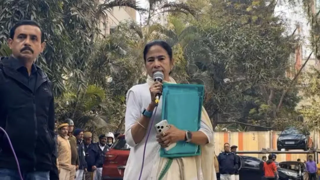 আইপ্যাক-কাণ্ডে হাইকোর্টে খারিজ তৃণমূলের মামলা, কেন্দ্রীয় এজেন্সির দাবিই বৈধতা পেল - West Bengal News 24 আইপ্যাক-কাণ্ডে হাইকোর্টে খারিজ তৃণমূলের মামলা, কেন্দ্রীয় এজেন্সির দাবিই বৈধতা পেল - West Bengal News 24