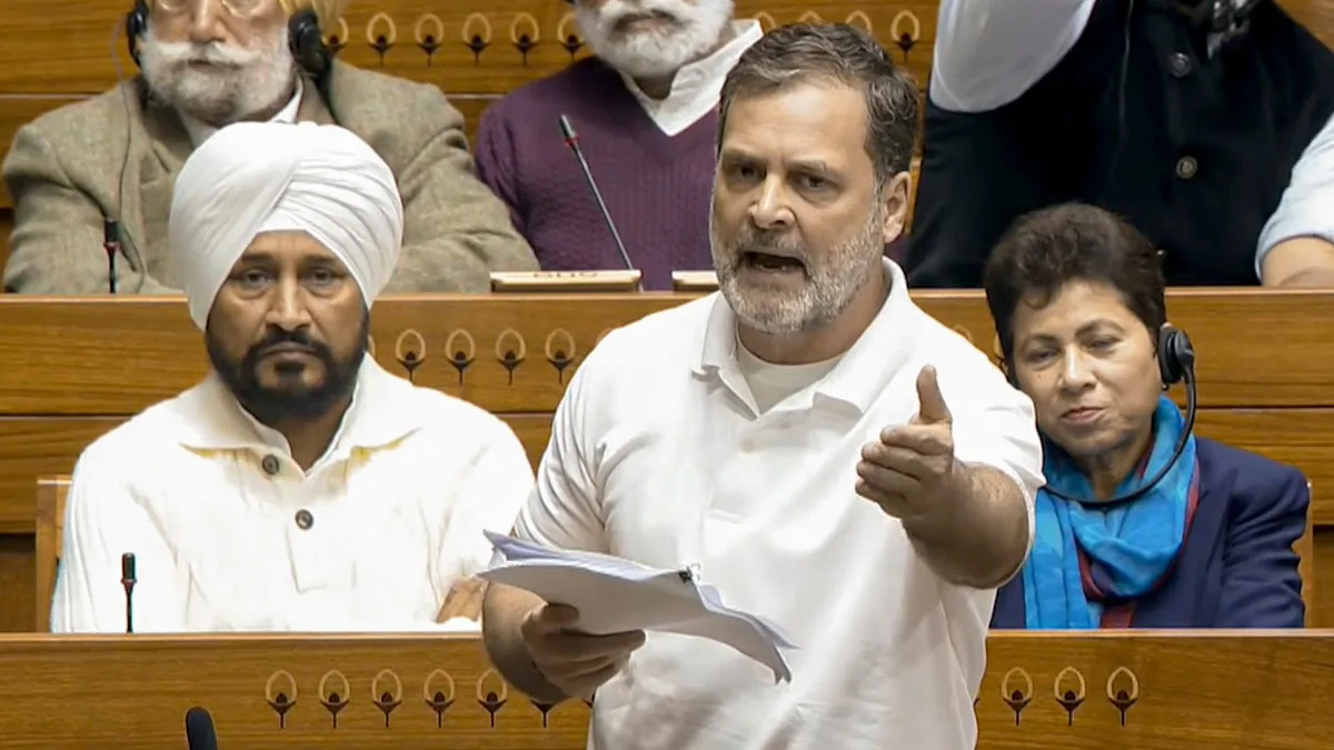 লাদাখ ইস্যুতে উত্তাল সংসদ, রাহুলের ভাষণ থামানোর অভিযোগ, স্পিকারের দিকে কাগজ ছোড়ায় সাসপেন্ড ৮ কংগ্রেস সাংসদ - West Bengal News 24