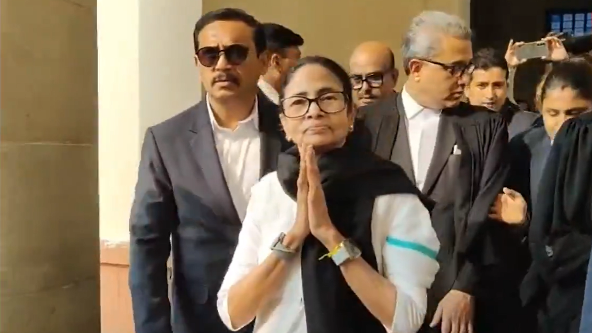 Mamata Banerjee : এসআইআর ইস্যুতে সুপ্রিম কোর্টে নির্বাচন কমিশনের বিরুদ্ধে জোরালো আইনি লড়াই বাংলার মুখ্যমন্ত্রীর - West Bengal News 24