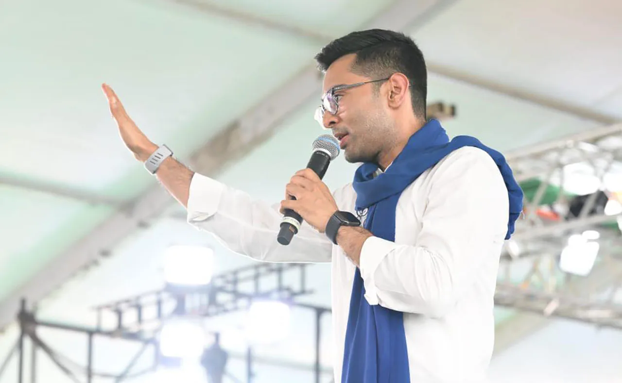 ‘৫০ হাজার নিন, ভোট দিন তৃণমূলকে’ – অভিষেকের মন্তব্যে তোলপাড় রাজনীতি - West Bengal News 24