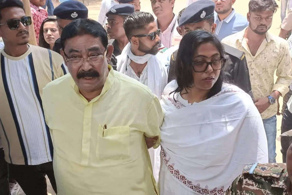 ‘২৩০ আসন পাবে তৃণমূল, বীরভূমেও সব সিট…’, ভোট দিয়েই তৃণমূলের ‘ম্যাজিক ফিগার’ নিয়ে আত্মবিশ্বাসী অনুব্রত - West Bengal News 24