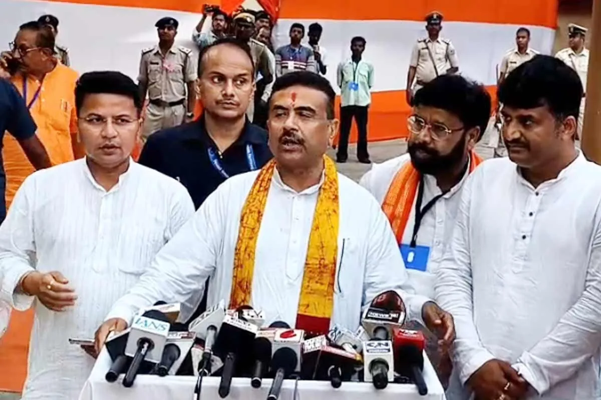 Suvendu Adhikari CM : ‘৫ মন্ত্রী নিয়ে এসেছি, রাস্তা বন্ধ হয়নি’, মমতাকে খোঁচা শুভেন্দুর, দুর্গাপুরে শিল্প ও উন্নয়নের আশ্বাস - West Bengal News 24 Suvendu Adhikari CM : ‘৫ মন্ত্রী নিয়ে এসেছি, রাস্তা বন্ধ হয়নি’, মমতাকে খোঁচা শুভেন্দুর, দুর্গাপুরে শিল্প ও উন্নয়নের আশ্বাস - West Bengal News 24