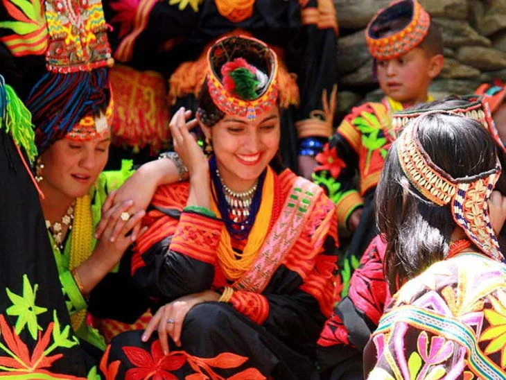 ৭০ বছরেও রূপ যেন ১৬ বছরের! ক্যানসার নেই, গড় আয়ু ১০০ – কোথায় বাস করে এই ‘অমর’ মানবগোষ্ঠী? - West Bengal News 24