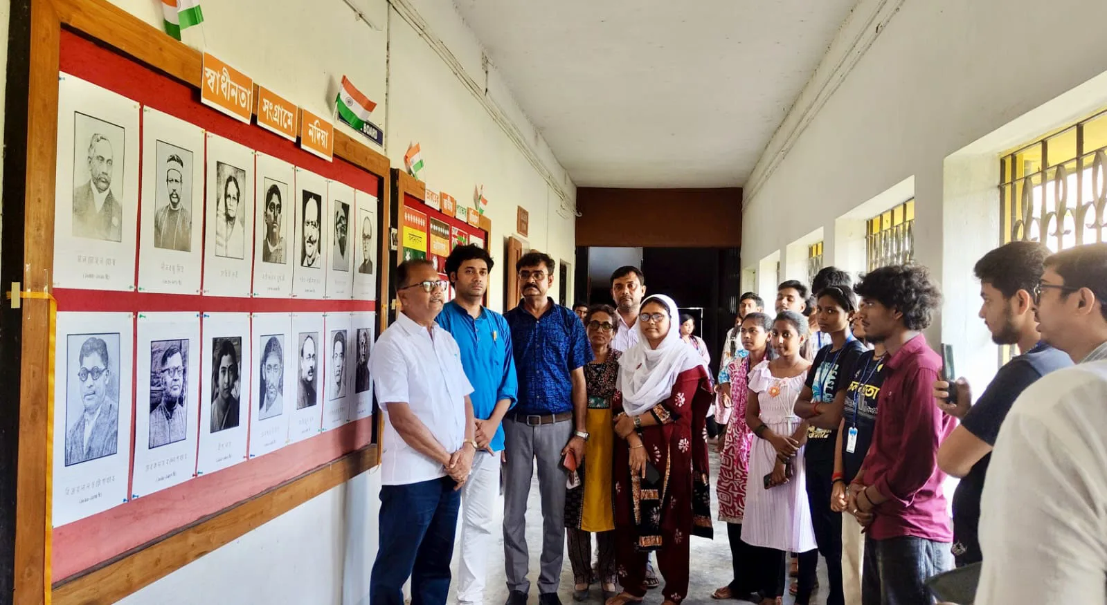 চাপড়া বাঙ্গালঝি মহাবিদ্যালয়ে ‘স্বাধীনতা সংগ্রামে নদিয়া’ প্রদর্শনীর উদ্বোধন - West Bengal News 24 চাপড়া বাঙ্গালঝি মহাবিদ্যালয়ে ‘স্বাধীনতা সংগ্রামে নদিয়া’ প্রদর্শনীর উদ্বোধন - West Bengal News 24