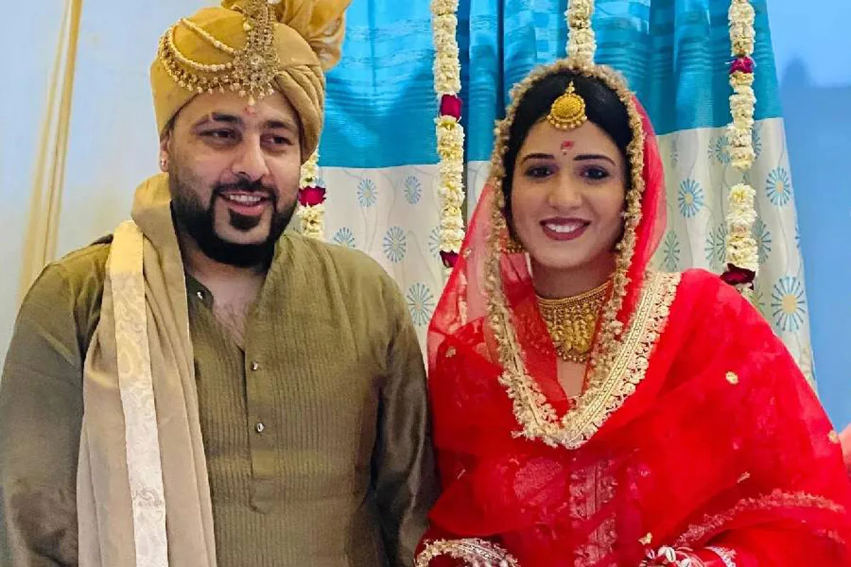 বিয়ের মাত্র ৫ মাসেই ভাঙল সংসার! ঈশা রিখির সঙ্গে বিচ্ছেদের ঘোষণা র‍্যাপার বাদশার - West Bengal News 24
